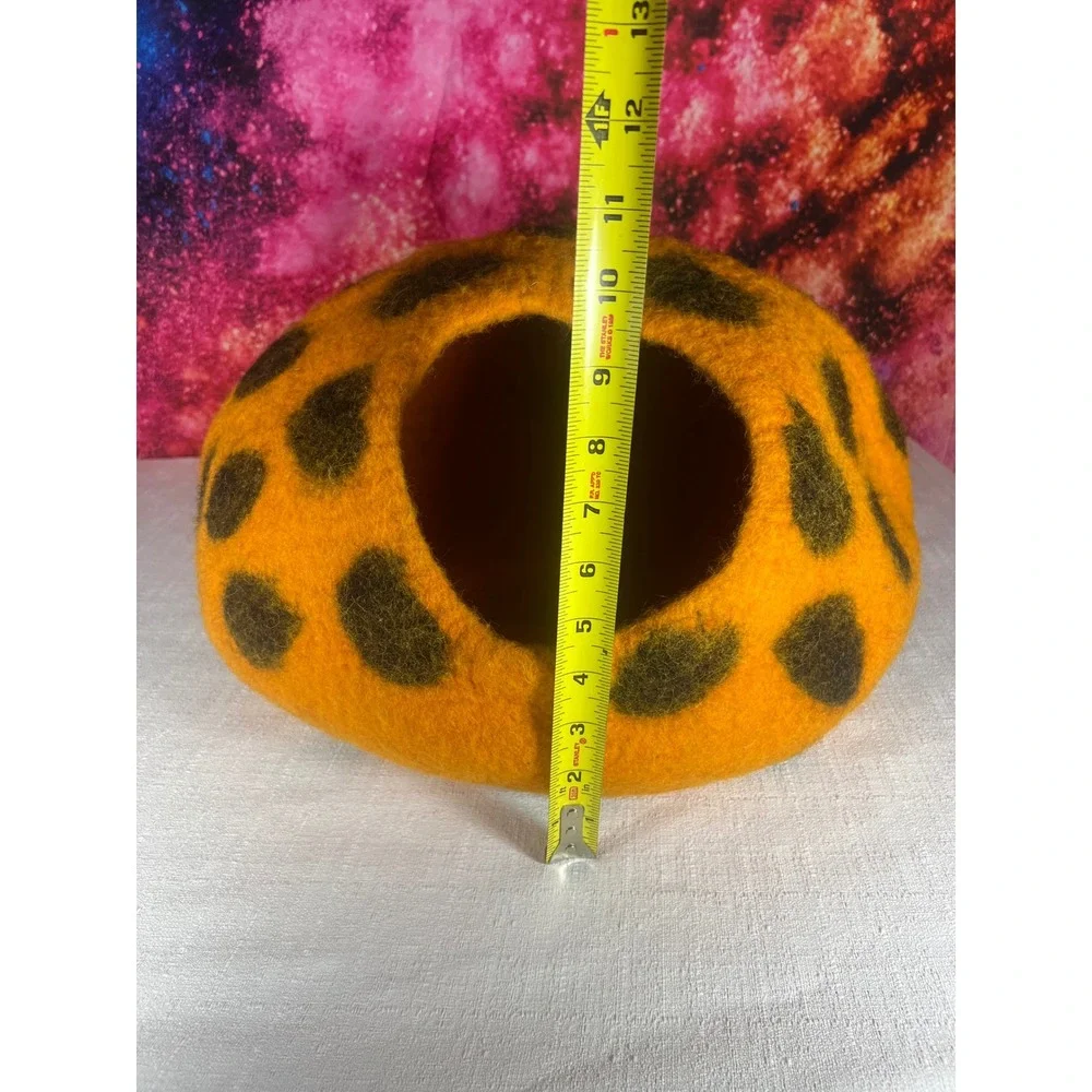 Alice&Wonderland Vibe Wool Felted Cat Cave